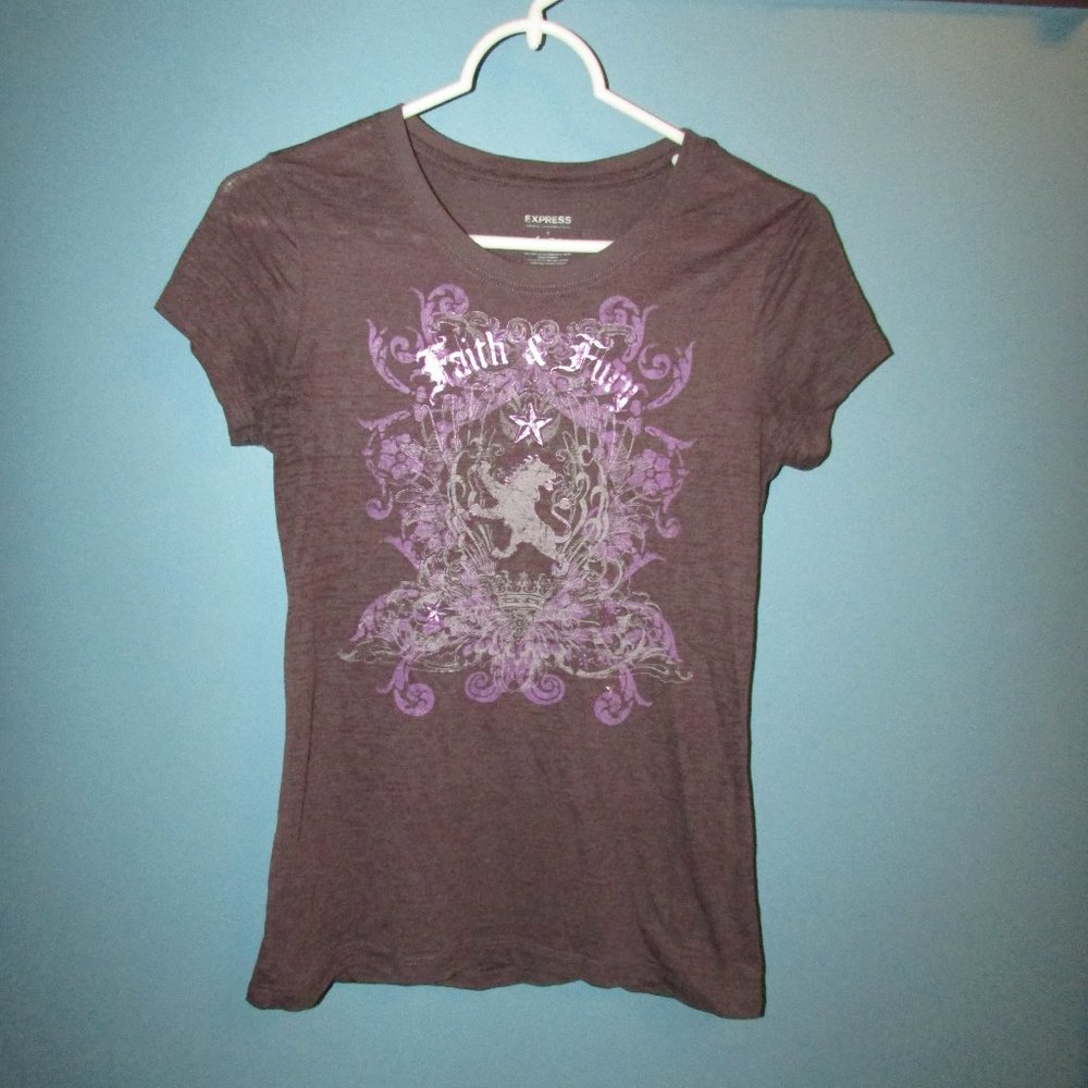 *5 for $25 Bundle Option* Express graphic Tee